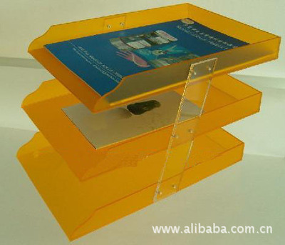 深圳市興風(fēng)林有機(jī)玻璃制品廠(銷售部) 優(yōu)質(zhì)數(shù)碼產(chǎn)品展示架與文具辦公用品的專業(yè)之選